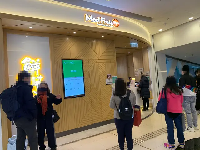 已有不少食客正在等外賣