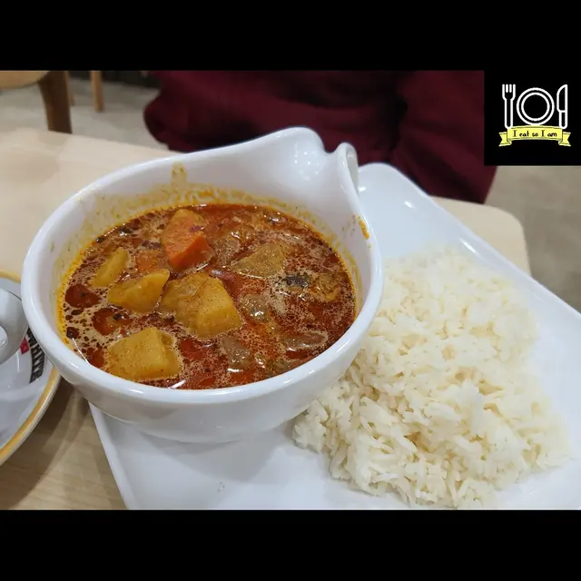 娘惹咖喱牛筋腩飯