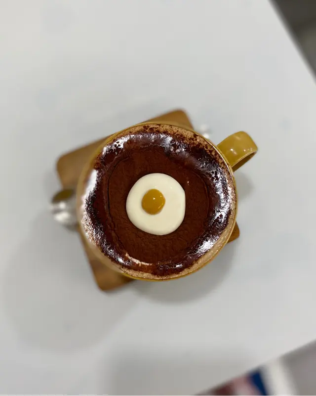 ☕️ 招牌奶蓋咖啡