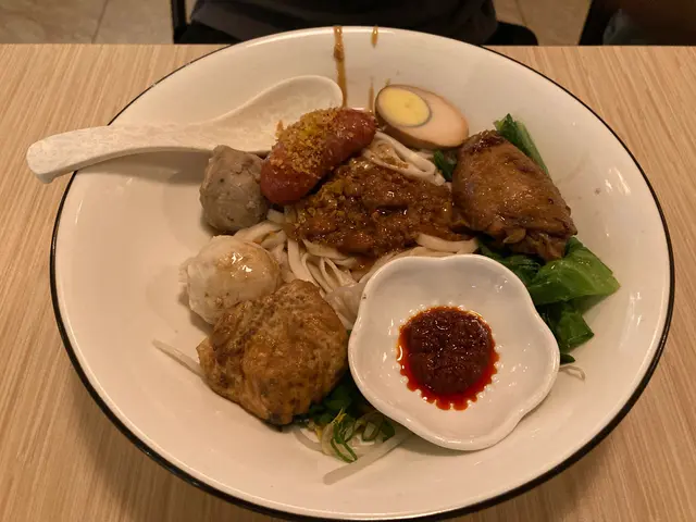 五寶什錦醬乾拌麵