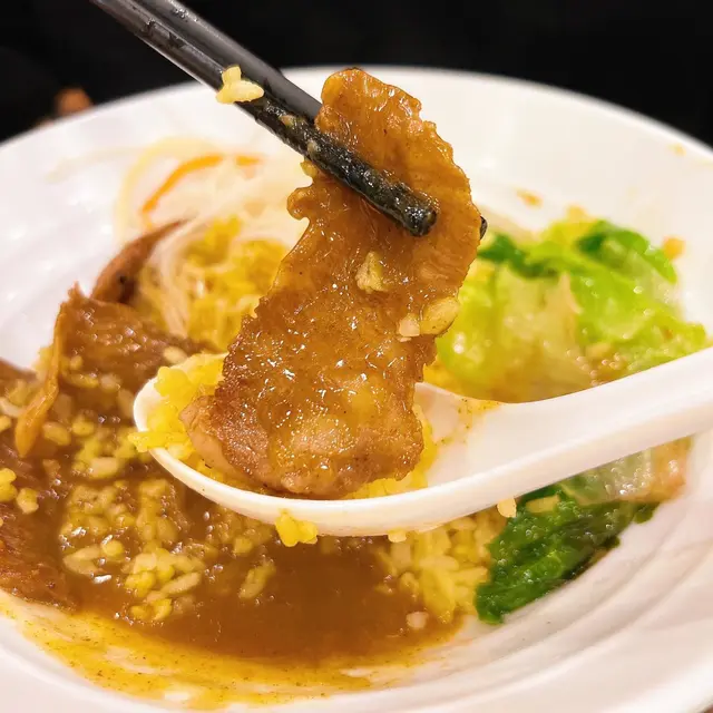 法式咖喱豬頸肉油香飯