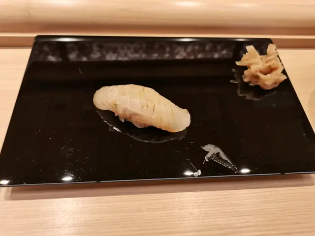 平目鱼寿司