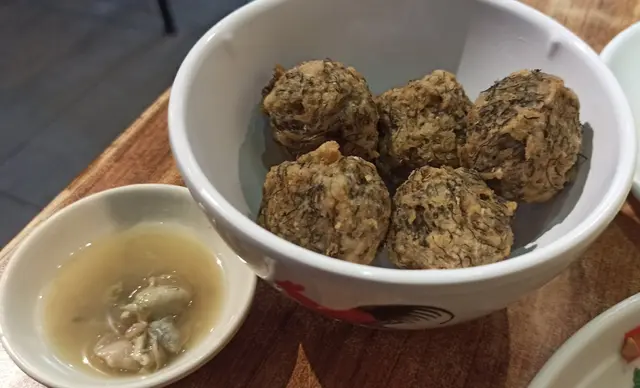 蜆蚧鯪魚球