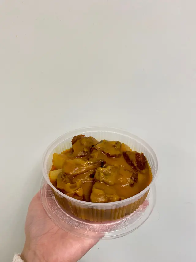 咖喱牛腩飯