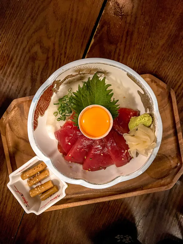 醬油吞拿魚生丼