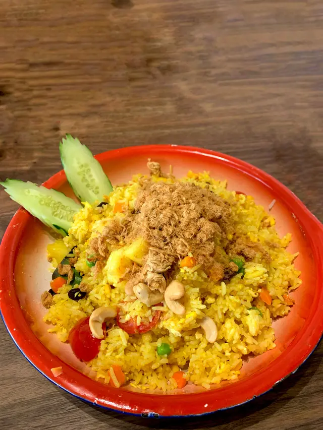 菠蘿炒飯
