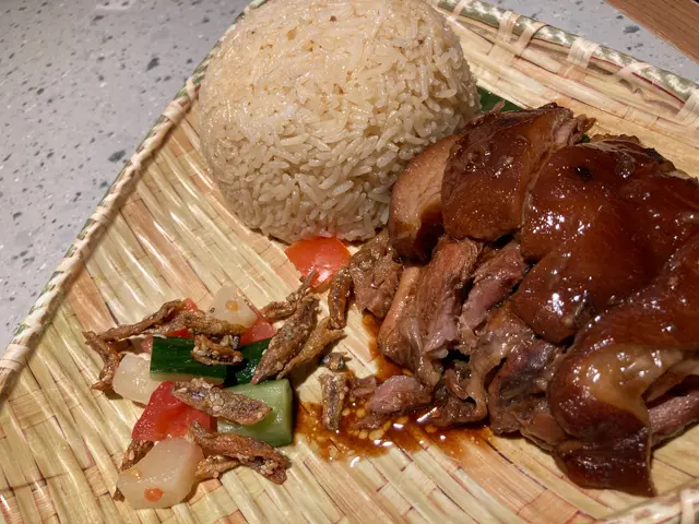 亞參豬手飯