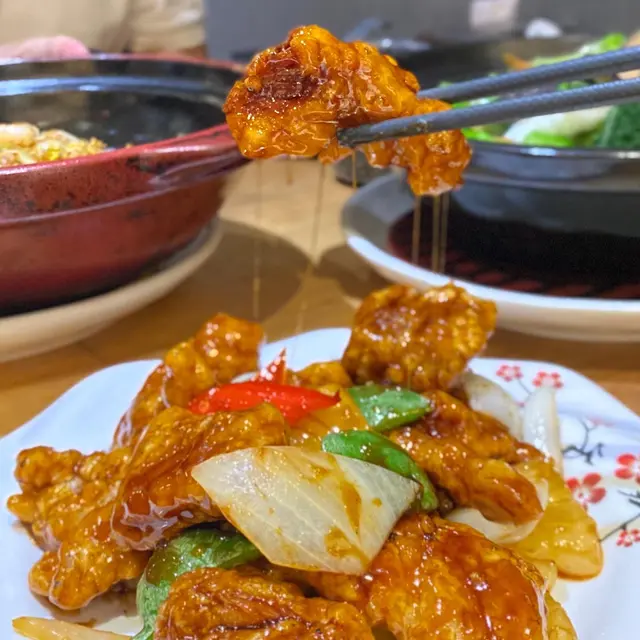拔絲咕嚕肉
