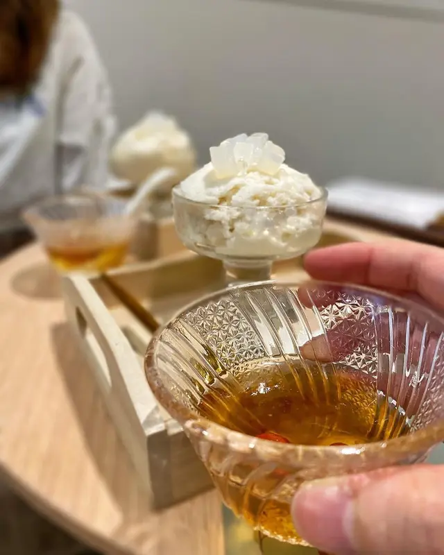 開業初期到訪送燉桃膠🤫😚