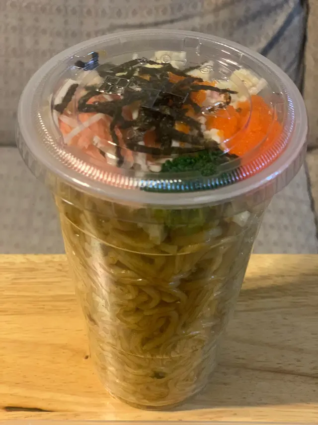 爆多蟹籽冷麵