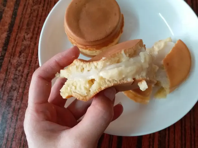 流心雲呢拿籽吉士麻糬車輪餅