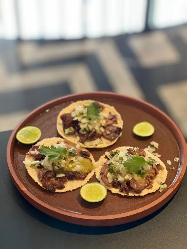 Tacos de Lengua