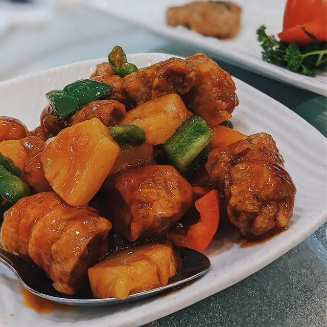 菠蘿千層咕嚕肉