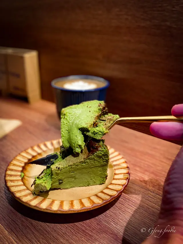 小山圓抹茶巴斯克