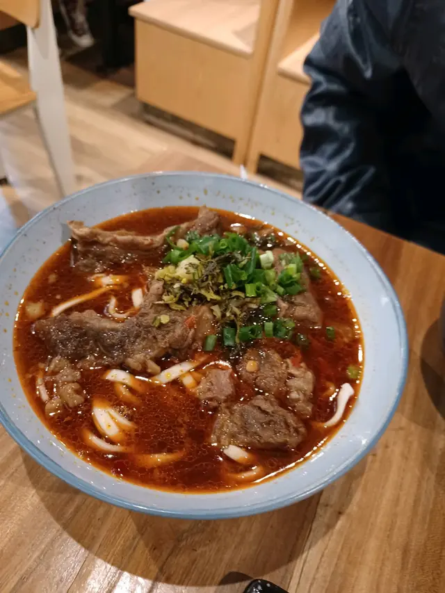 外省牛肉面(牛肋)