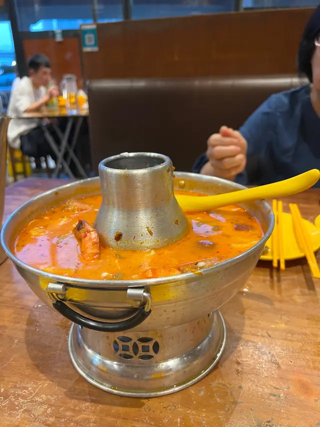 冬陰公湯（L)