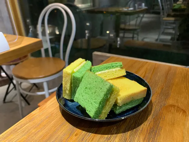 雙色咖央多士