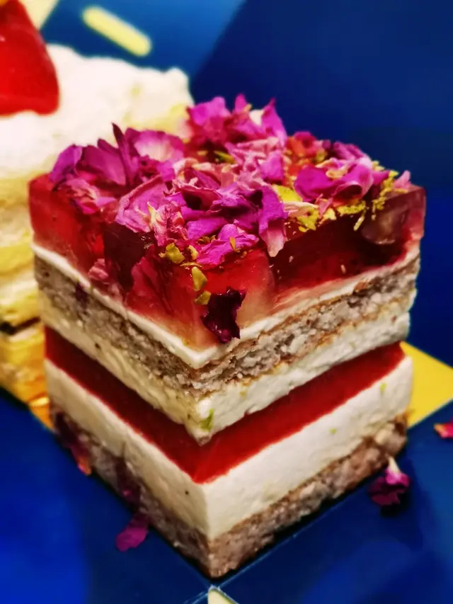 招牌草莓西瓜蛋糕