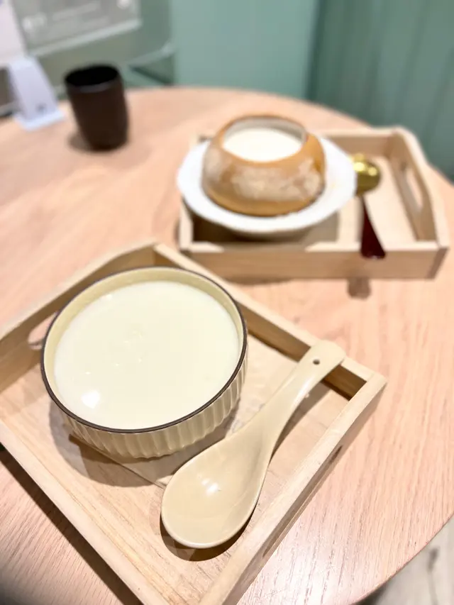 杏仁茶燉蛋白