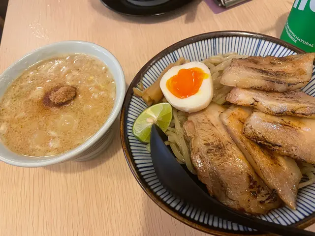 魚介豚骨沾麵