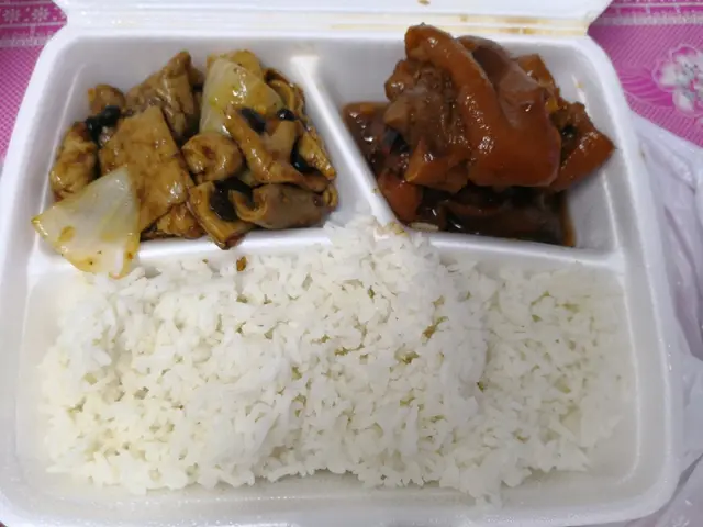 豉椒豬肚大腸和話梅豬手