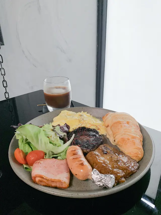 ๐๐ผ๐น๐ฑ ๐๐ฟ๐ฒ๐