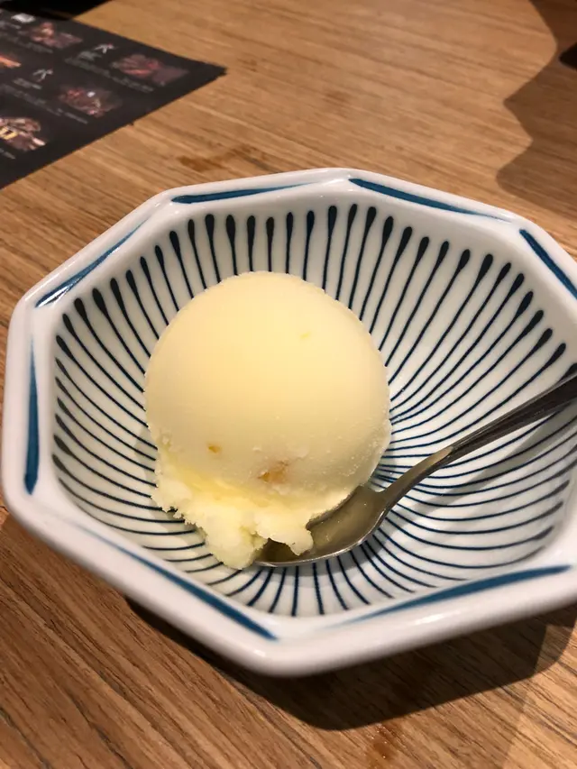 呢款甜品就冇乜特別