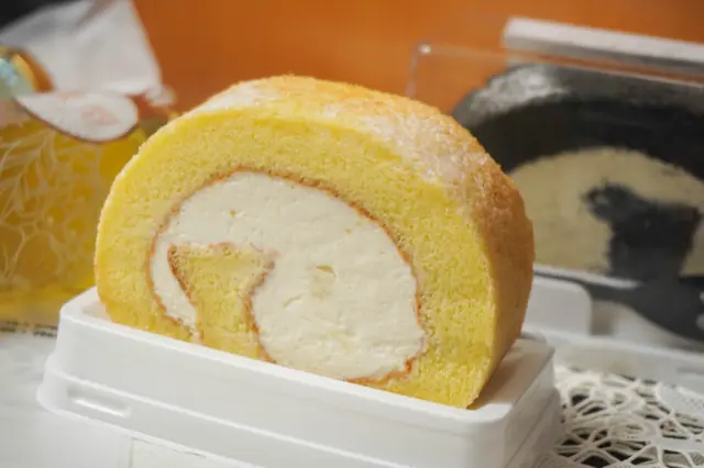 燕窩北海道牛乳梳乎厘卷