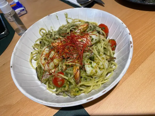 香茸醬牛油果野菌大蝦意粉