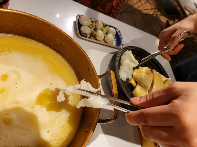 雞件花膠分開另上