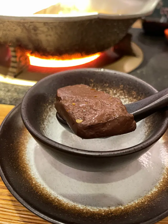 呢個真係負評 食落勁粗糙 懷疑鴨血mix豬紅💩