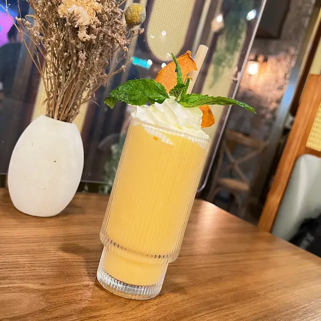 Papaya Mango Smoothie 