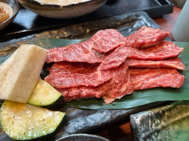 澳洲和牛外橫膈膜肉燒肉定食