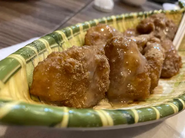 甜品試左馬來炸香蕉，估唔到香蕉都可以炸，但食落d 味又幾夾