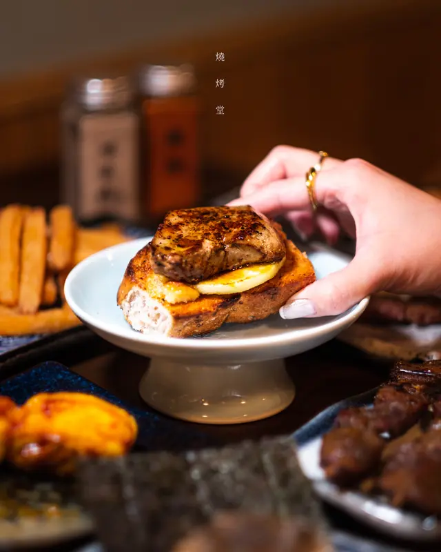 焦糖青蘋果鵝肝多士