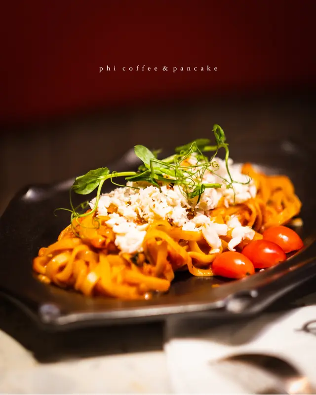 辣蕃茄蟹肉扁意粉