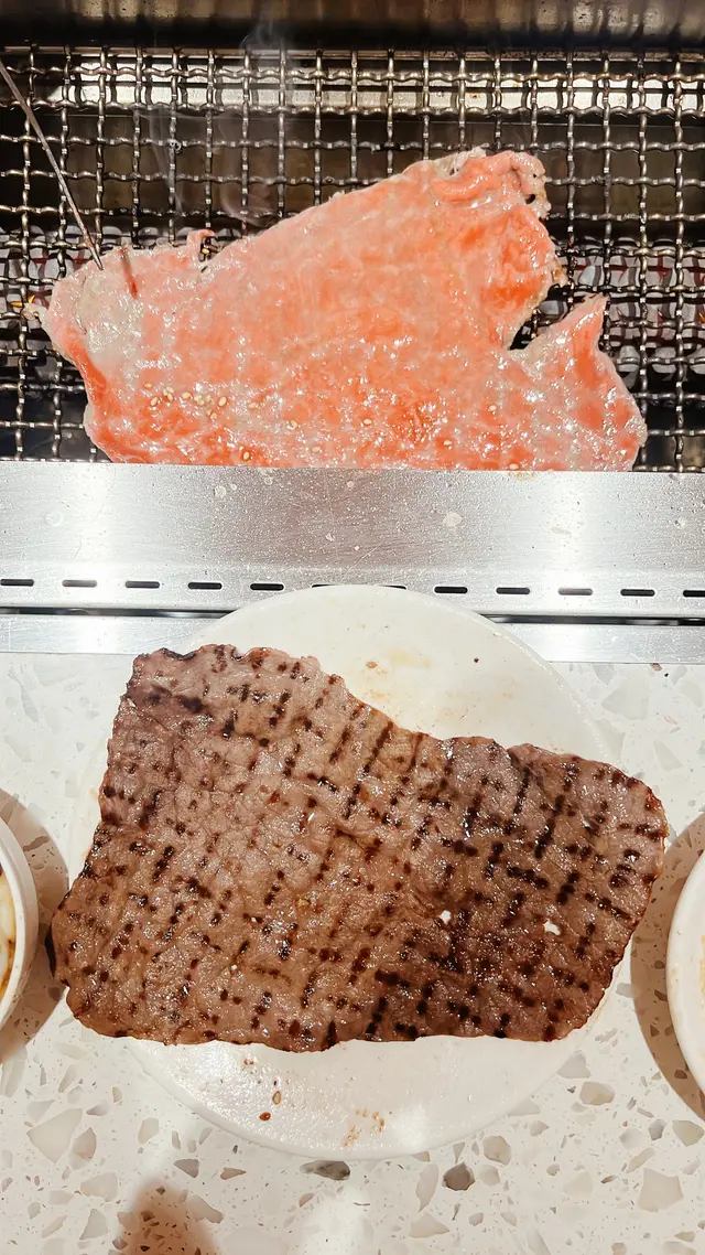 和牛薄灸里脊肉