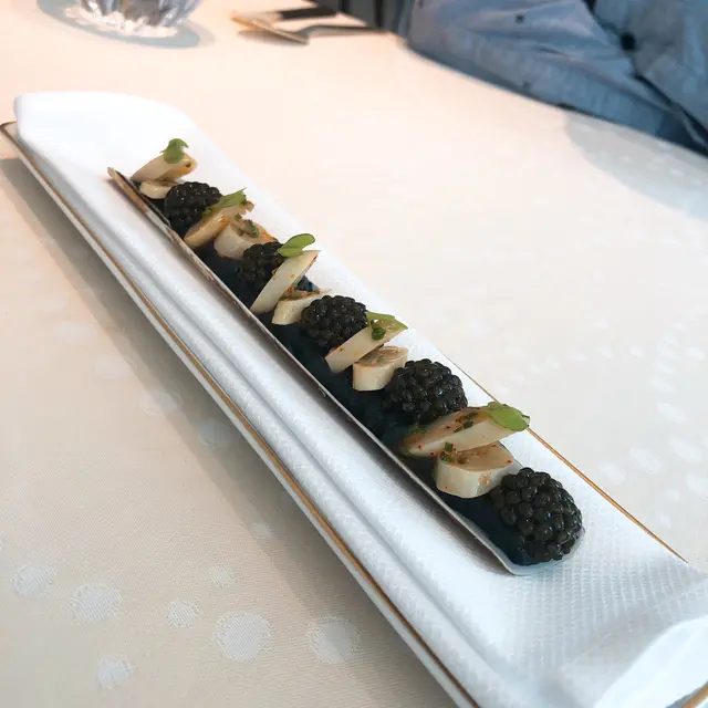 ❤️LE Gros Grains Oscietre Kaviari +《hkd280》 法國蟶子配魚子醬忌廉