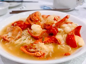 上湯焗龍蝦伊麵