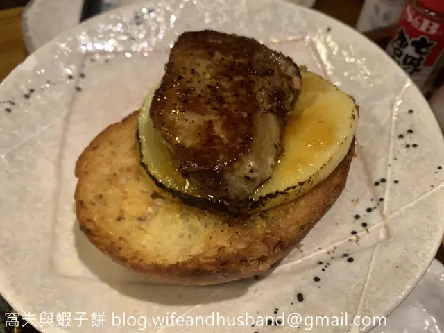 焦糖青蘋果鵝肝多士