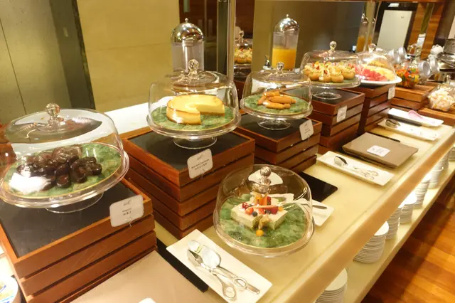 自取食物區:甜品