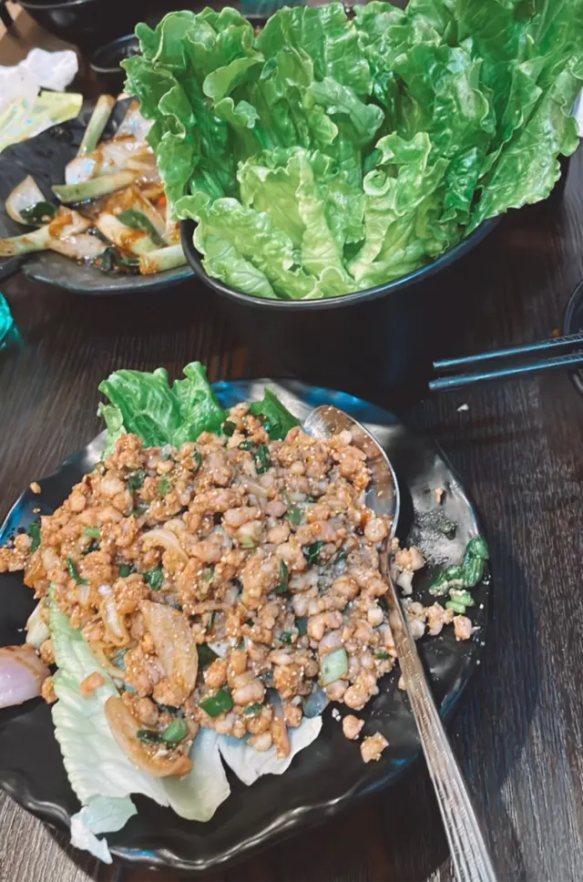 泰式肉碎生菜包
