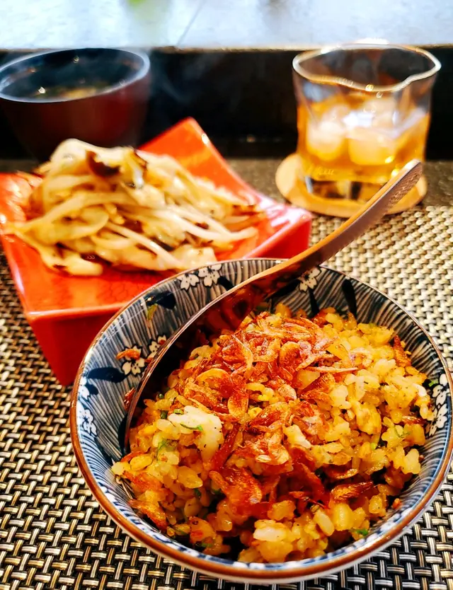 櫻花蝦鐵板炒飯/炒雜菜