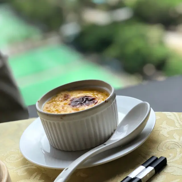 蓮蓉西米焗布甸