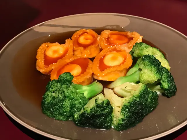 翡翠紅燒鮑魚