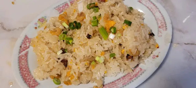 生炒臘味糯米飯