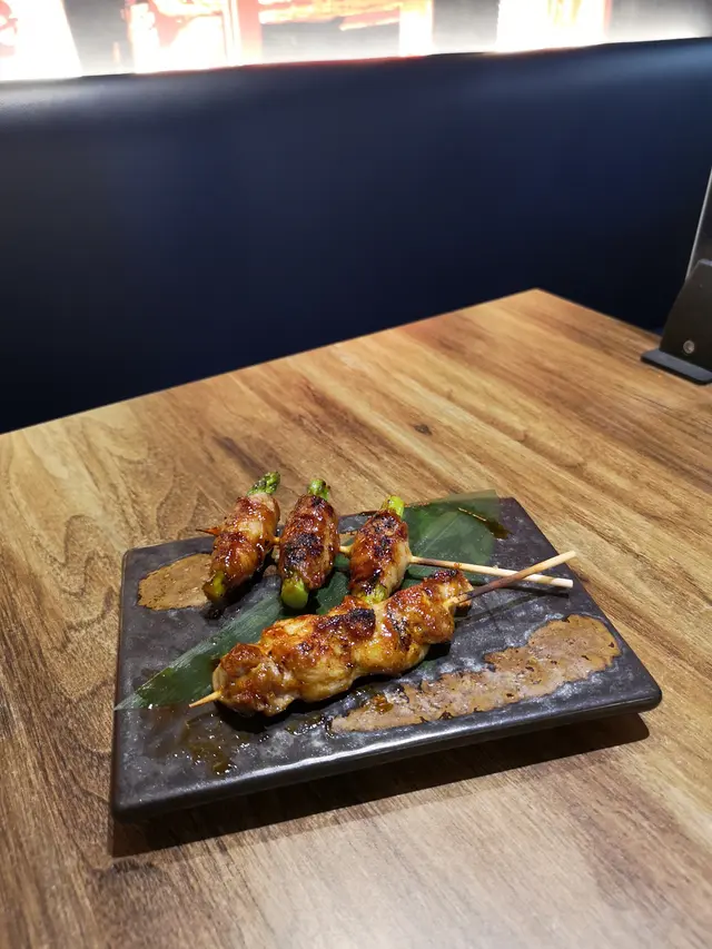 原條黑豚露筍卷+德州縣雞肉串