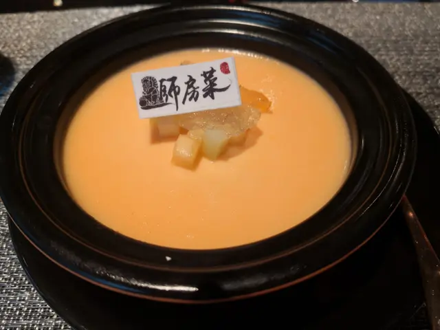 燕窩哈密瓜奶凍