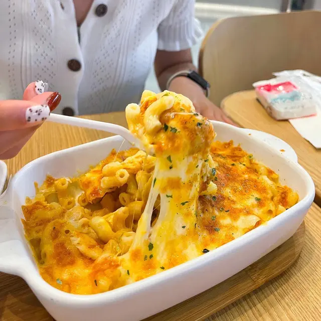 芝士龍蝦汁通心粉