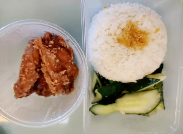 南乳雞翼時菜配飯